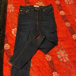 Zara high rise jeans size 6